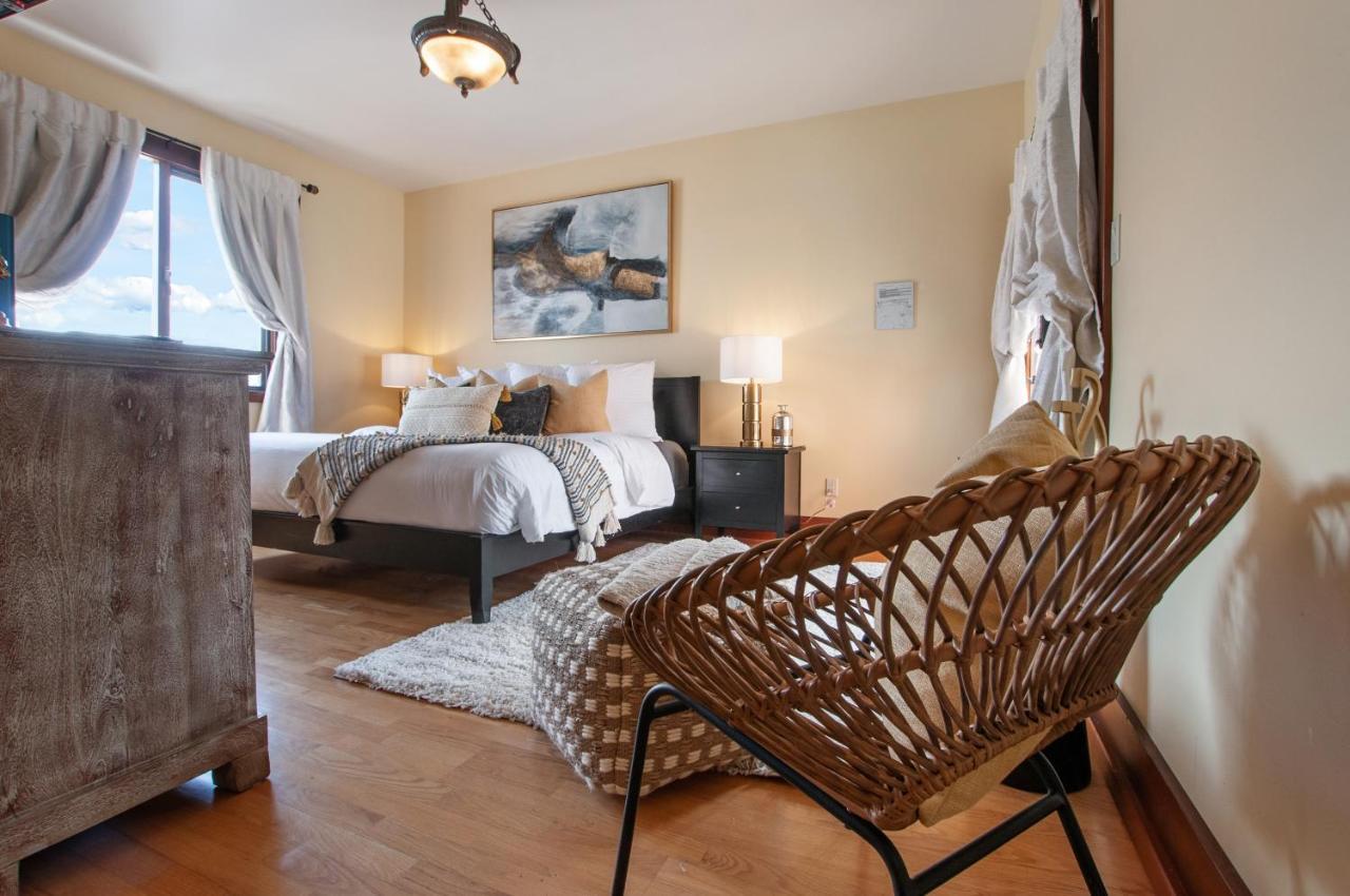 Casa Grande Inn & Suites Pentiction Zewnętrze zdjęcie