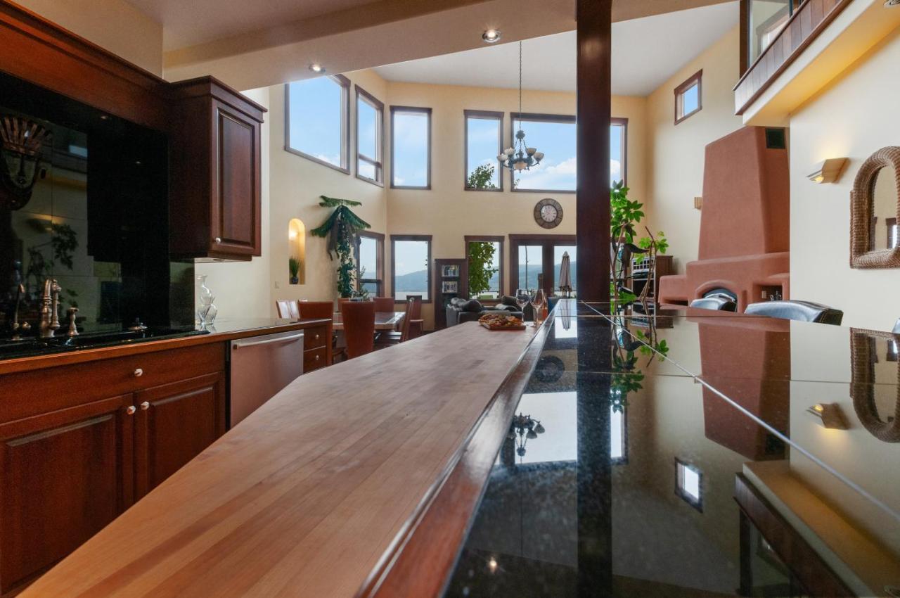 Casa Grande Inn & Suites Pentiction Zewnętrze zdjęcie