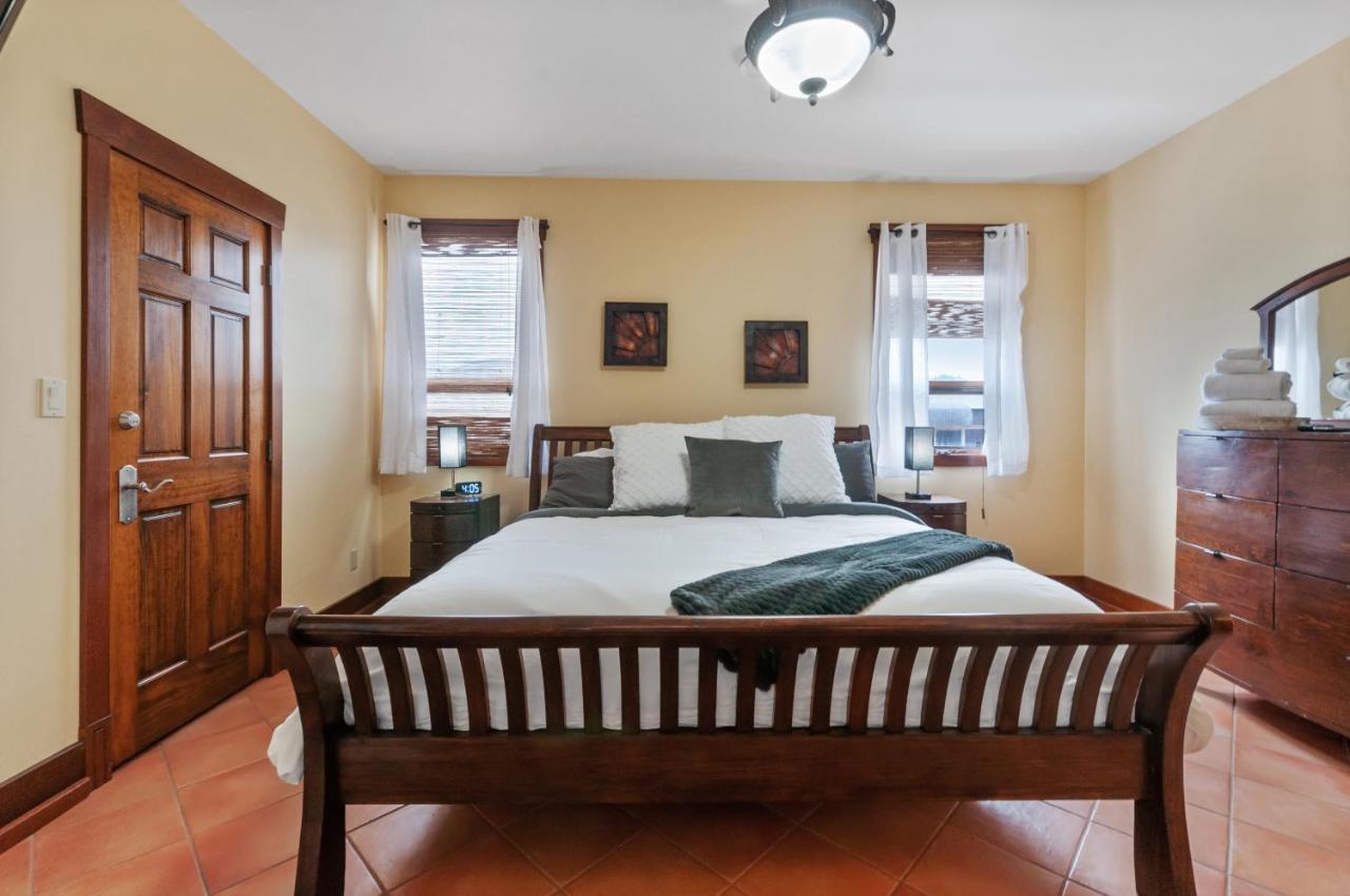 Casa Grande Inn & Suites Pentiction Zewnętrze zdjęcie