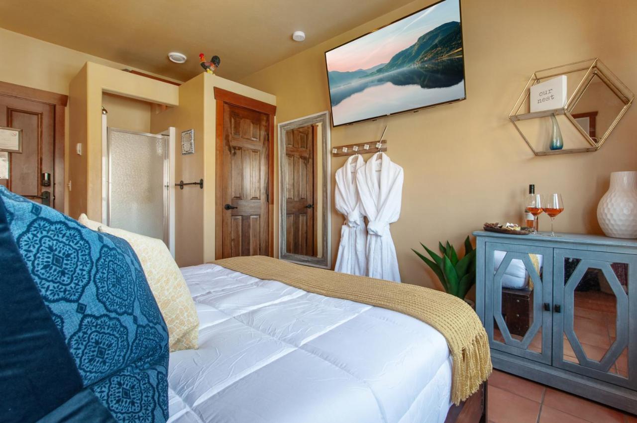 Casa Grande Inn & Suites Pentiction Zewnętrze zdjęcie